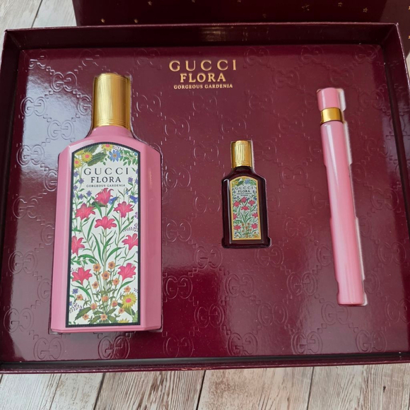 Women\'s Gucci Flora Gorgeous Gardenia 3 pcs Set